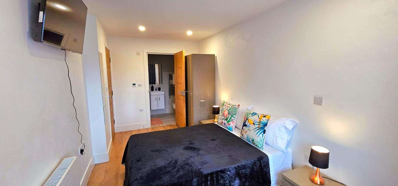 Penelope Ensuite Double Room London Ngoại thất bức ảnh