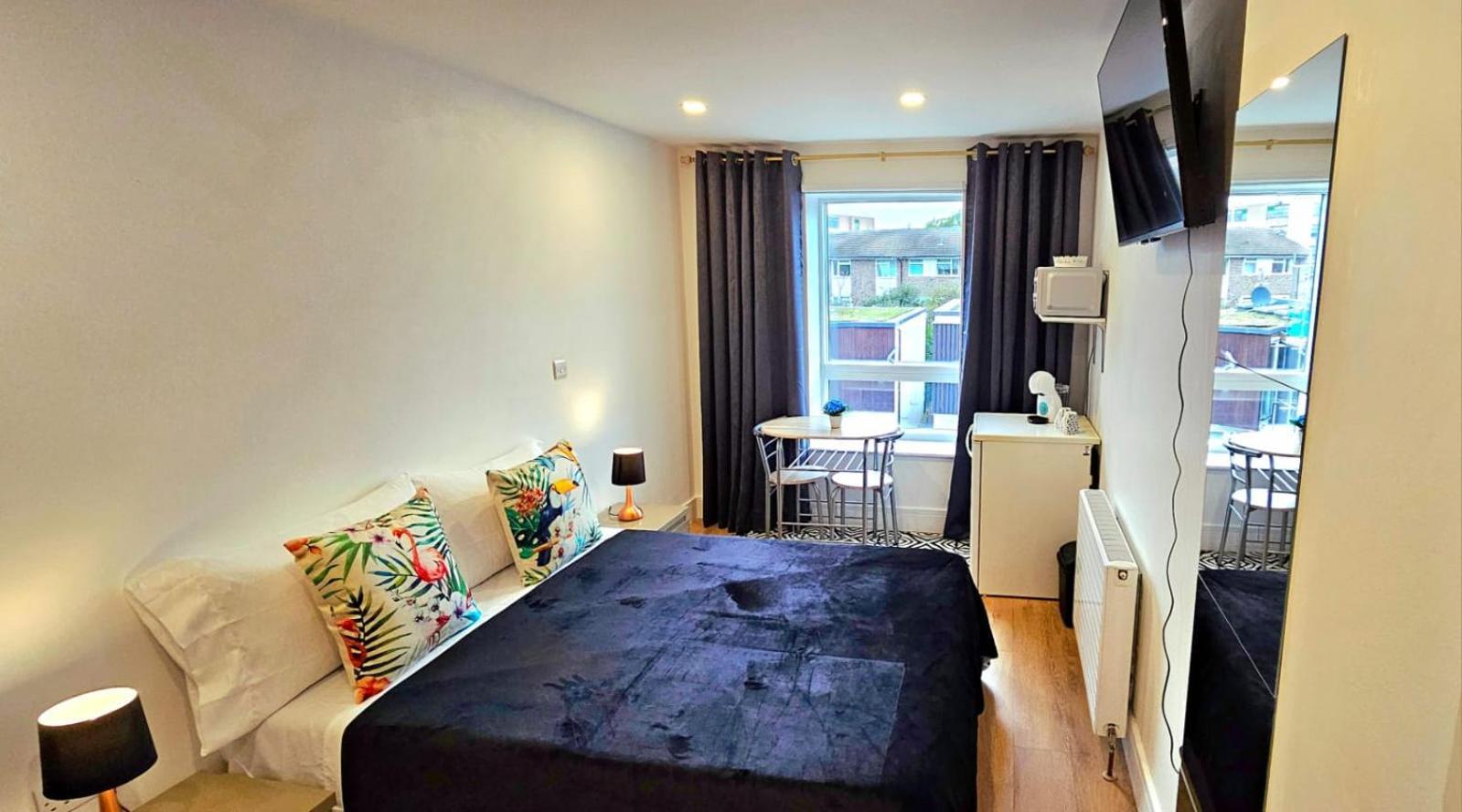 Penelope Ensuite Double Room London Ngoại thất bức ảnh